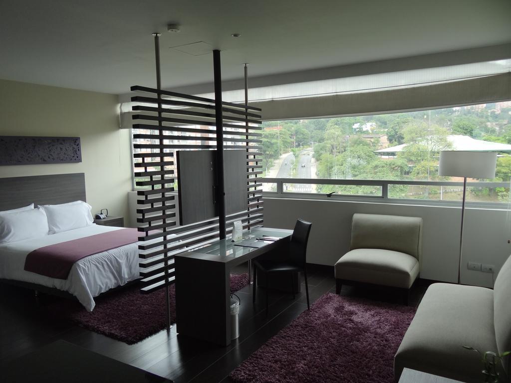 Hotel Bh El Poblado Medellín Kültér fotó