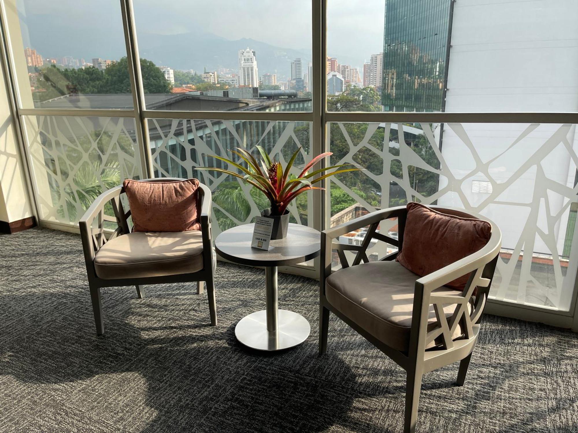 Hotel Bh El Poblado Medellín Kültér fotó