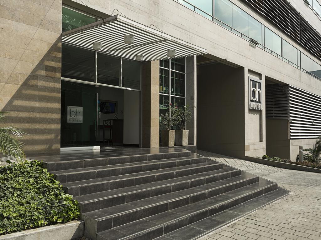 Hotel Bh El Poblado Medellín Kültér fotó